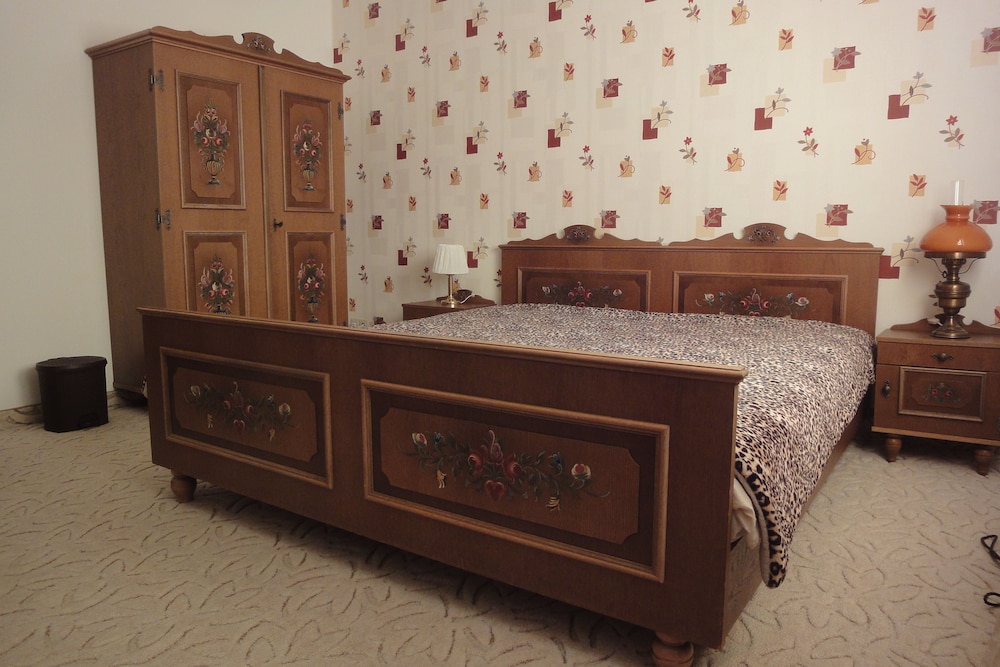 Comfort Double Room, 1 Queen Bed, Mountain View, Mountainside (Rustic) photo 3