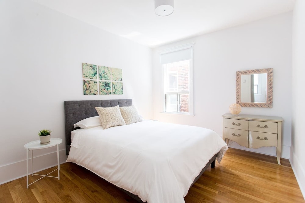 Apartment (3 Bedrooms)
