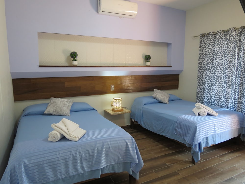Junior Quadruple Room photo 3