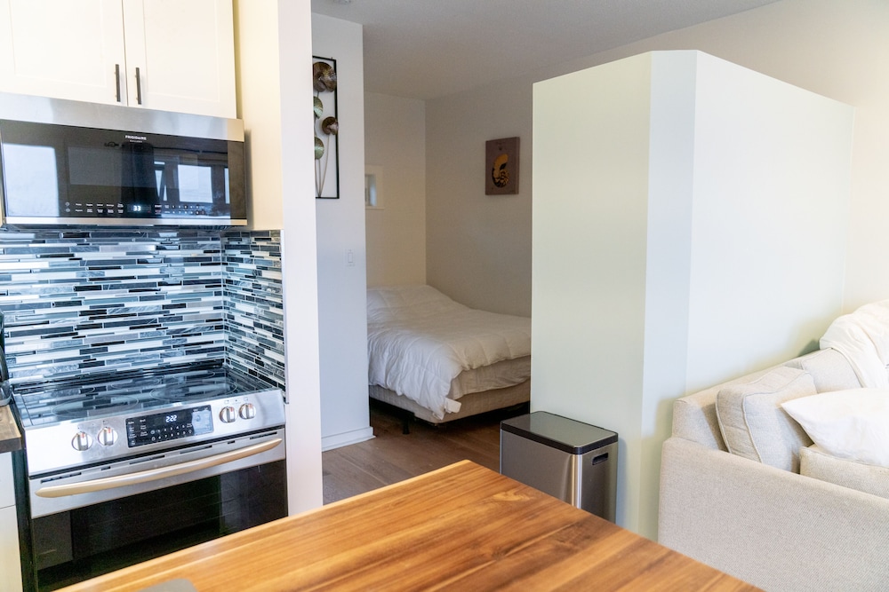 Panoramic Condo photo 3