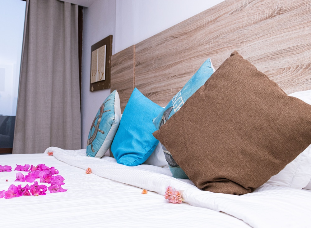 Suite Room with Balcony photo 2