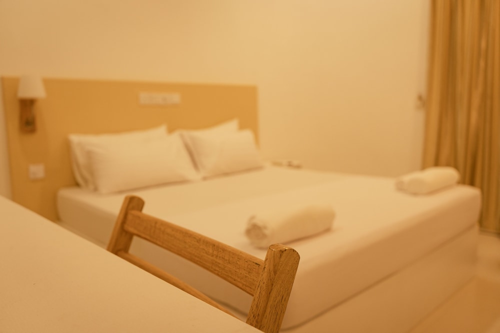 Deluxe Double or Twin Room, Non Smoking, Garden View photo 1