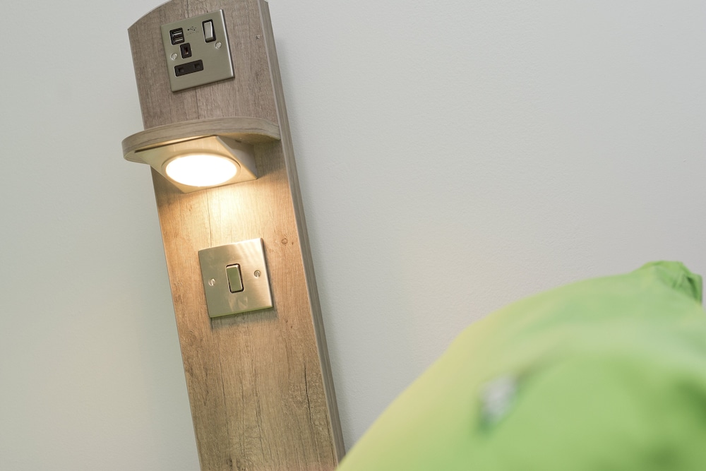 3 Bed Private Ensuite photo 3