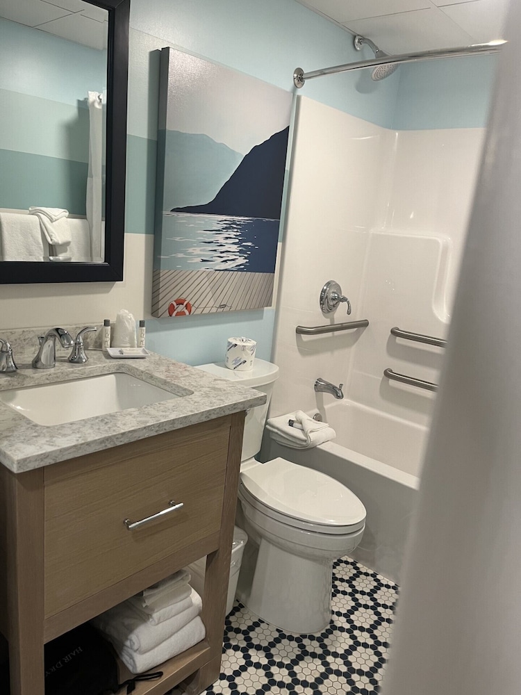 Atrium King Limited Ocean View photo 3
