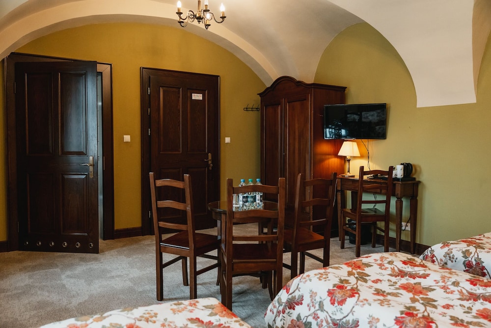 Standard Triple Room - Photo 2