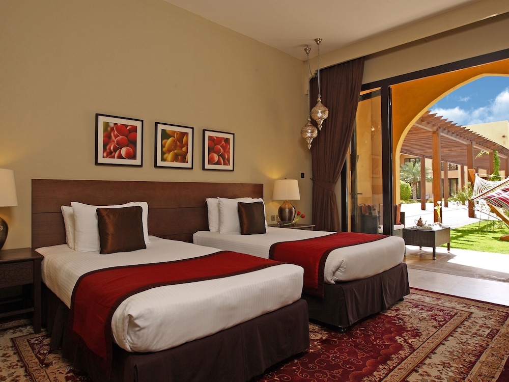 Oasis Twin Room with Pool View