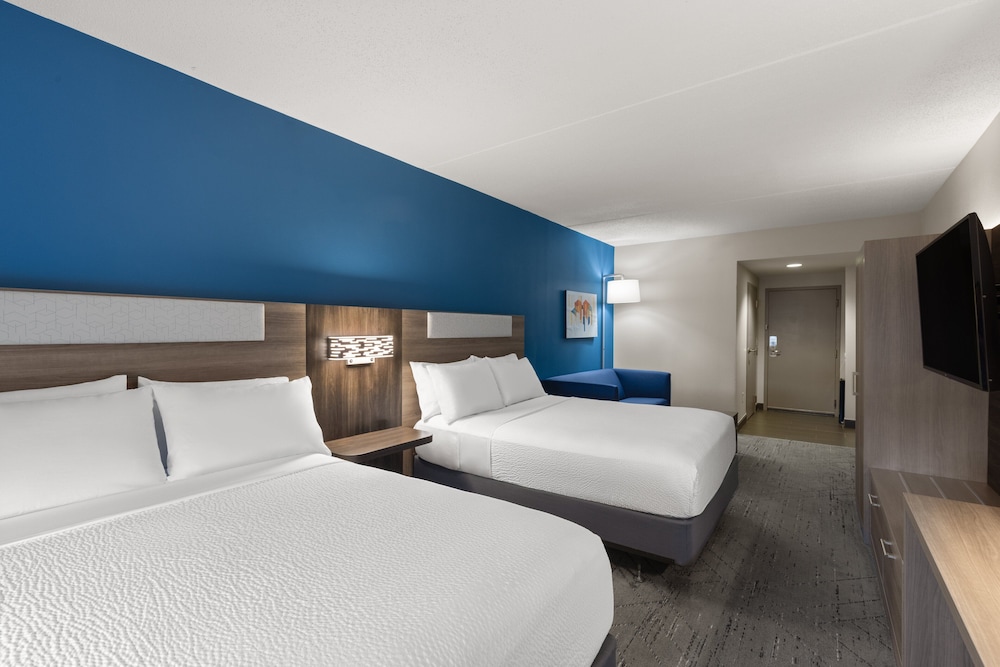 Standard Room, Multiple Beds photo 1