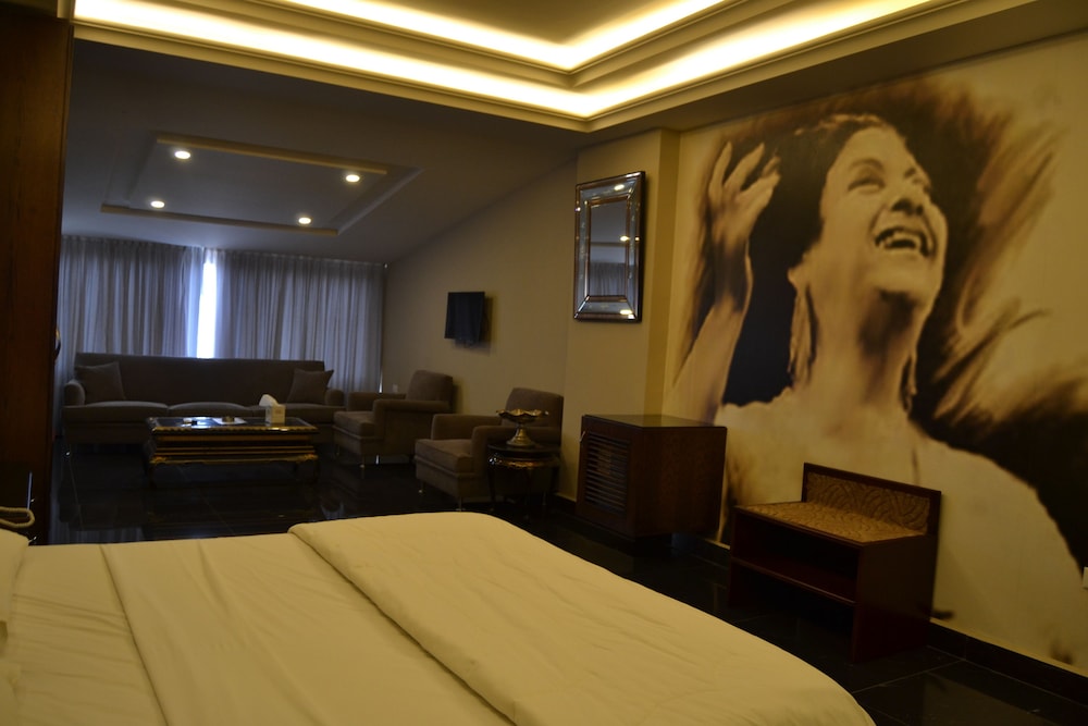 Junior Suite, 1 King Bed