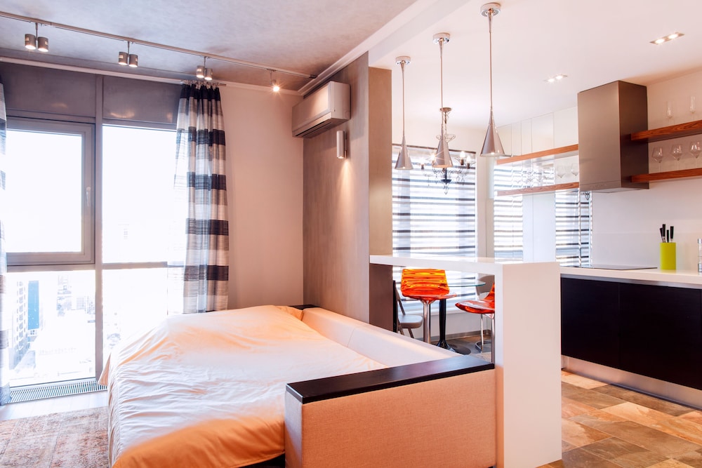 Basic Single Room, 1 Double Bed