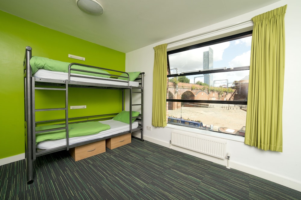 Three Bed Private Room Ensuite including Double Bed