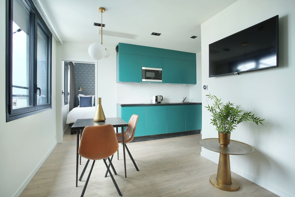 1 Bedroom Apartment - Photo 6