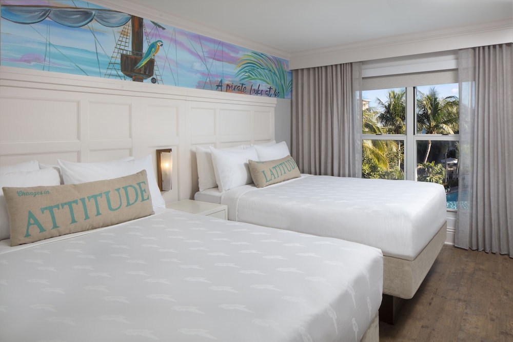 Suite, 2 Bedrooms, Pool View - Photo 2
