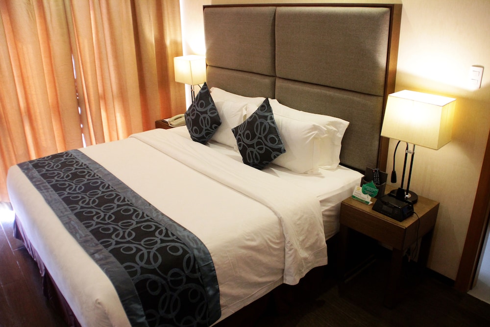 Executive Suite photo 2