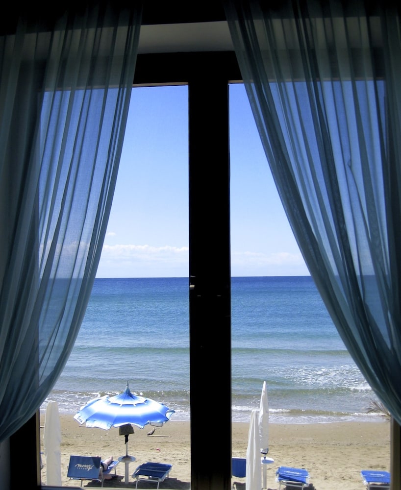Double Room, Sea View (Marina) - Photo 14