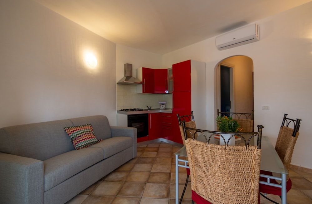 Apartment photo 3