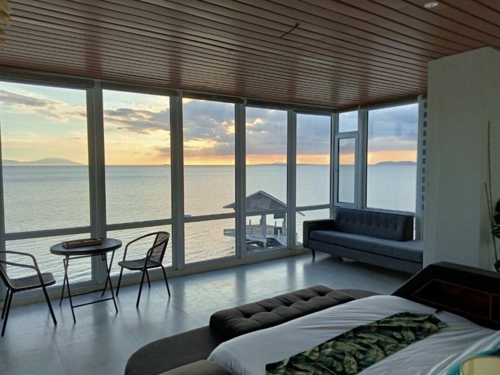 Room, Sunset View photo 2