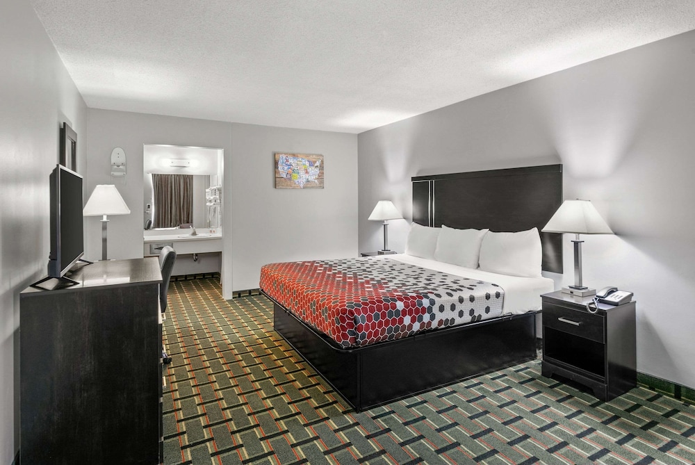 Standard Room, 1 King Bed, Non Smoking