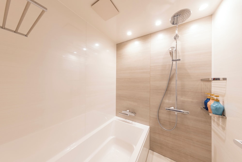 [1 Person Use] Deluxe Twin Room with Lounge Access, Non Smoking photo 2