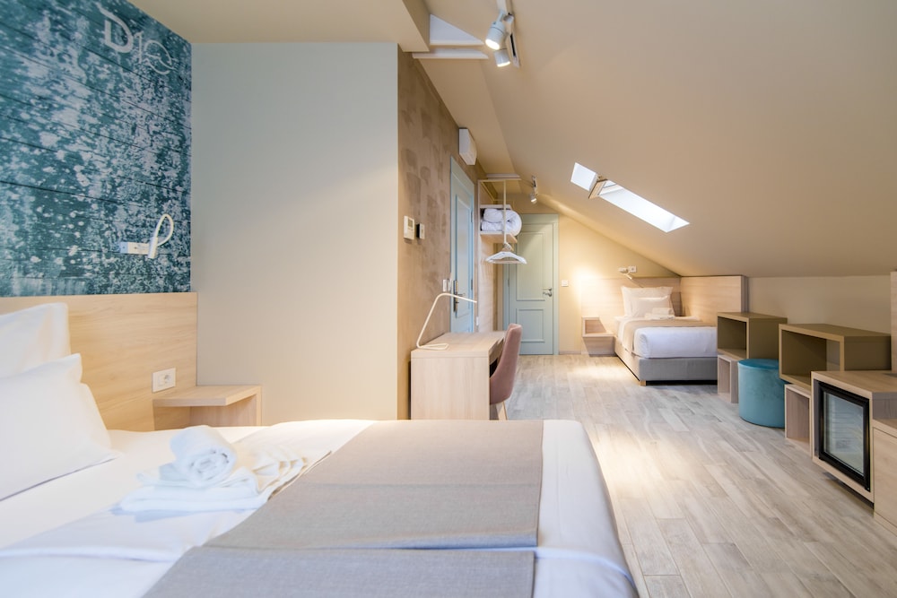 Comfort Triple Room photo 1