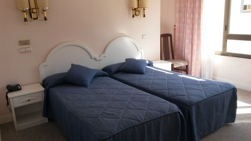 Habitación Doble o con Dos Camas