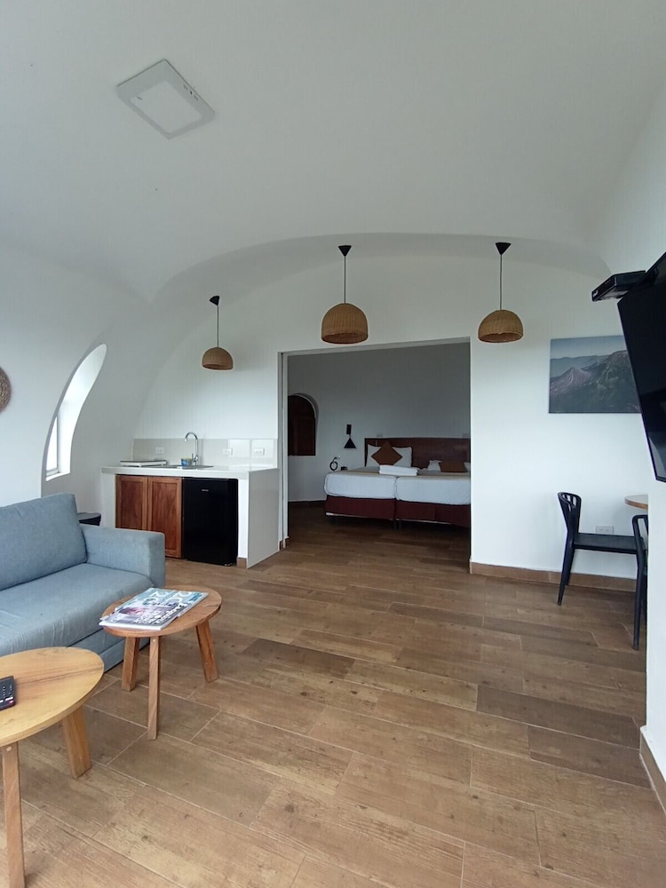 Comfort Studio Suite, Multiple Beds, Garden View (Igloo Suite 8) photo 2