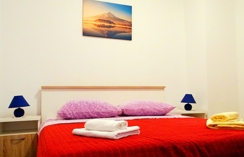 Apartment (A1) photo 2