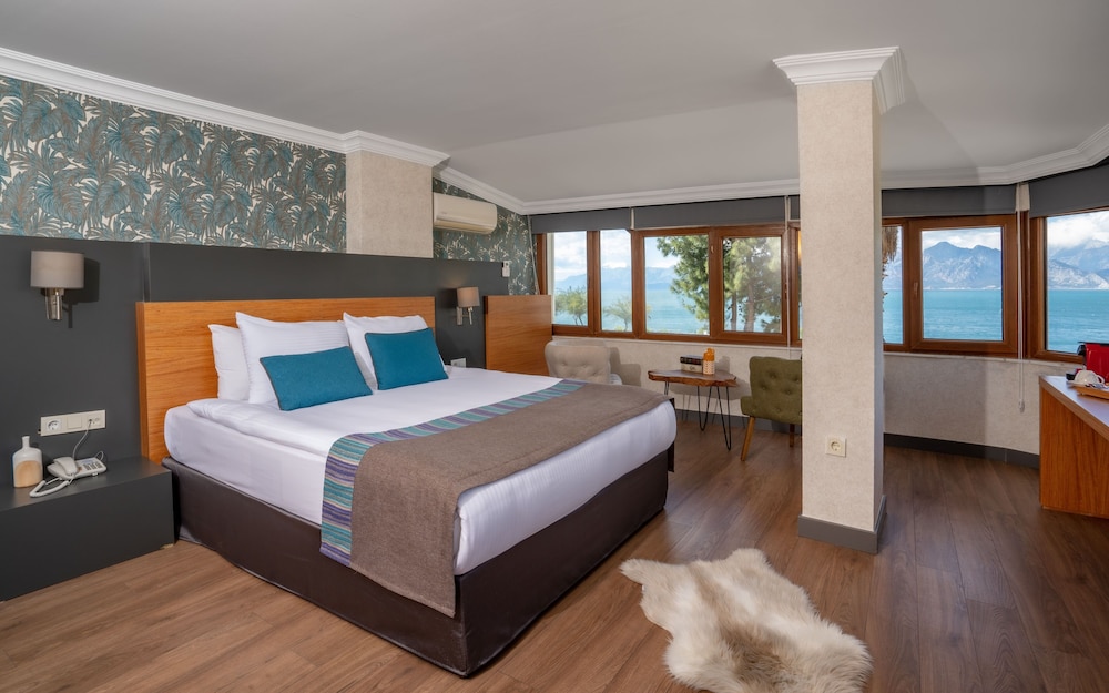 Panoramic Room, Sea View