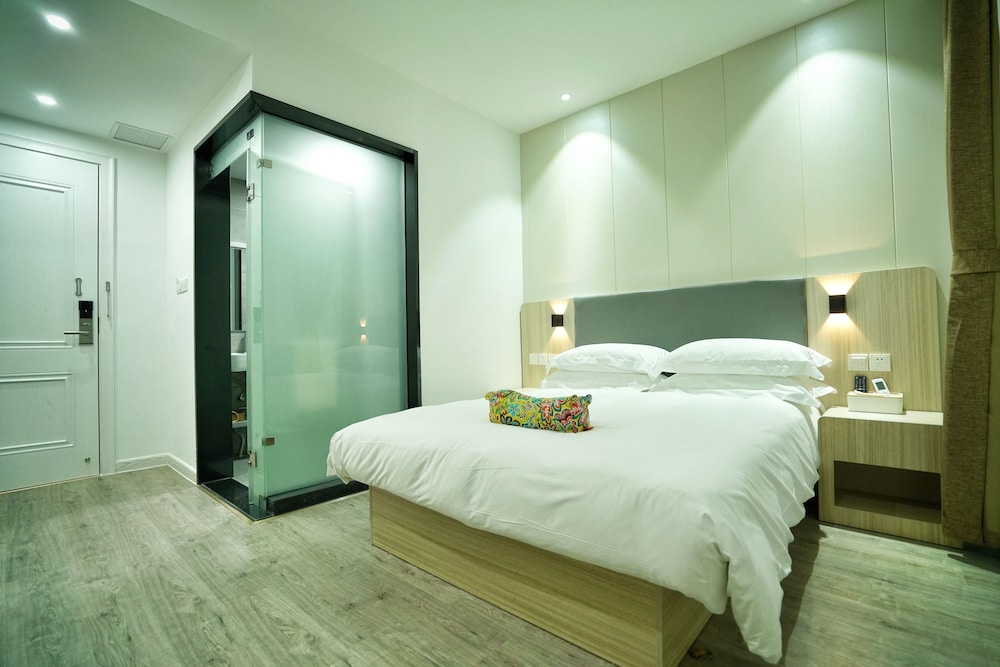 Standard Double Room photo 3