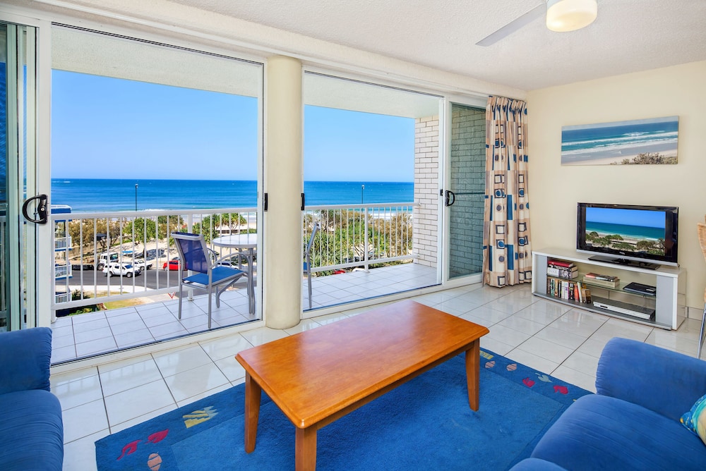 2 Bedroom Ocean View Apartment photo 1