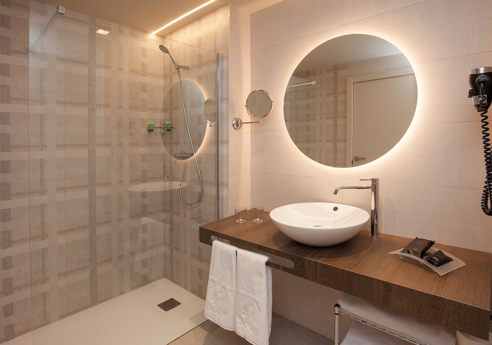 Double Room - Photo 4