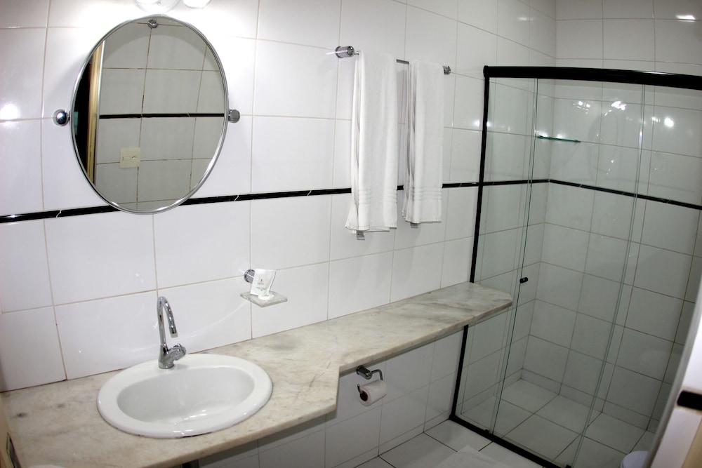 Executive Room - Photo 21