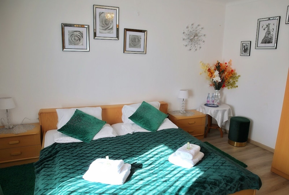 Standard Double Room, Ensuite photo 2