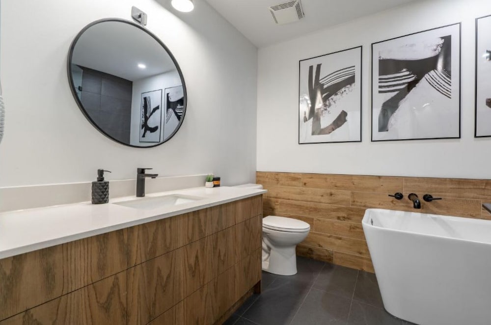 The Aura No Service Fees Lake View Hot Tub, 사진 43
