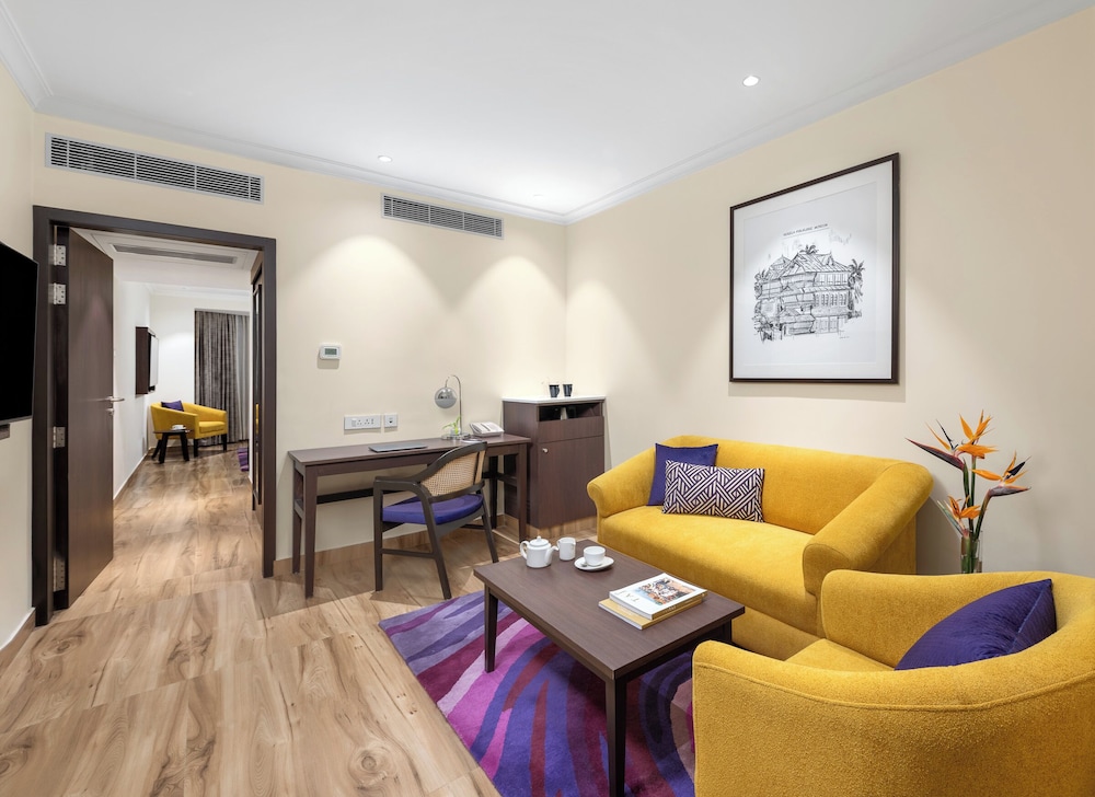 Premium Suite - Photo 4