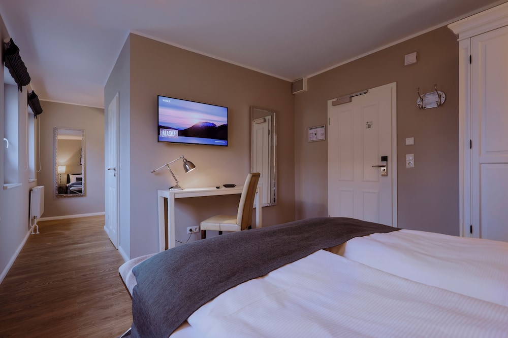 Family Room, 2 Bedrooms, Non Smoking, Ensuite photo 3