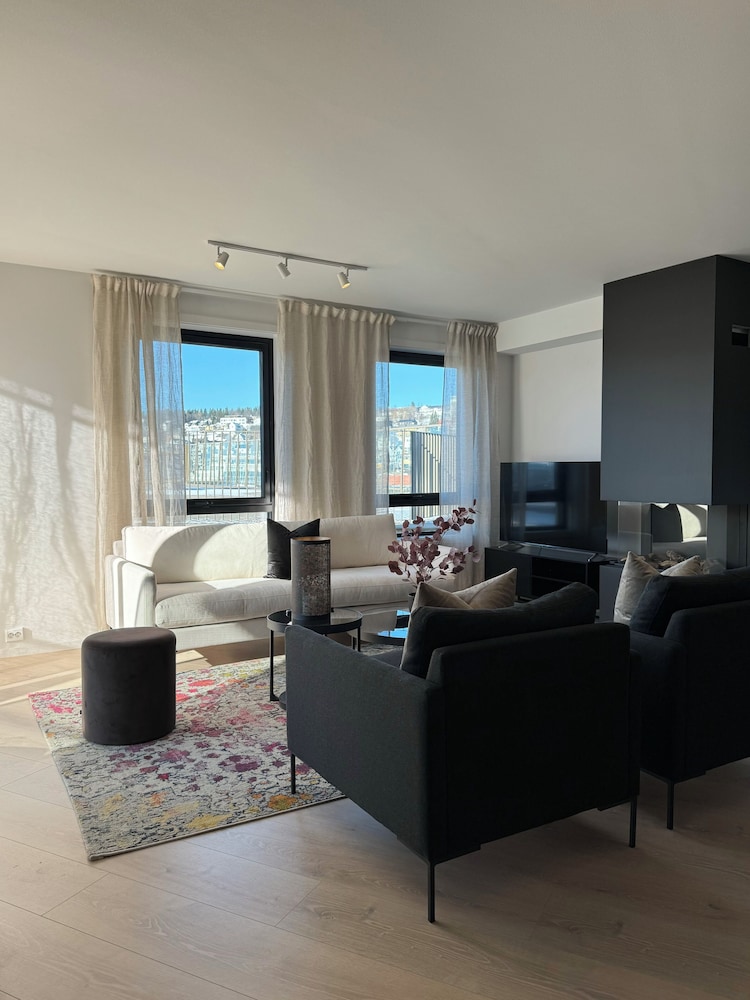 Deluxe Apartment photo 1