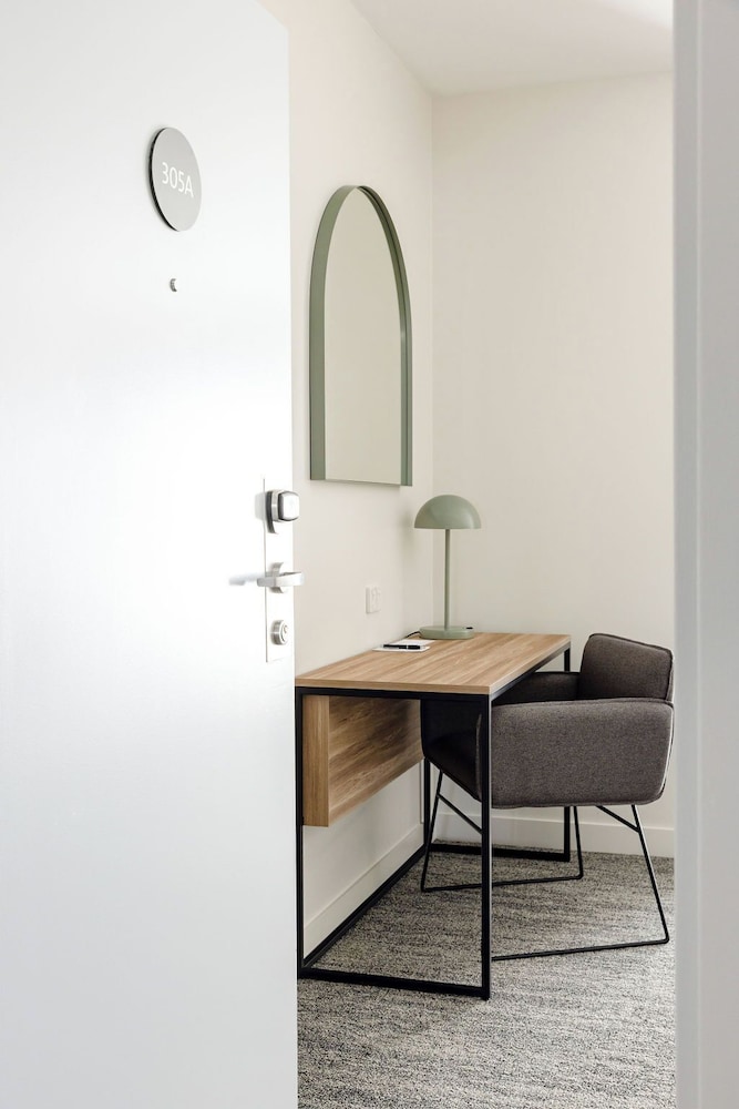 Two Bedrooms Executive Apartment photo 2