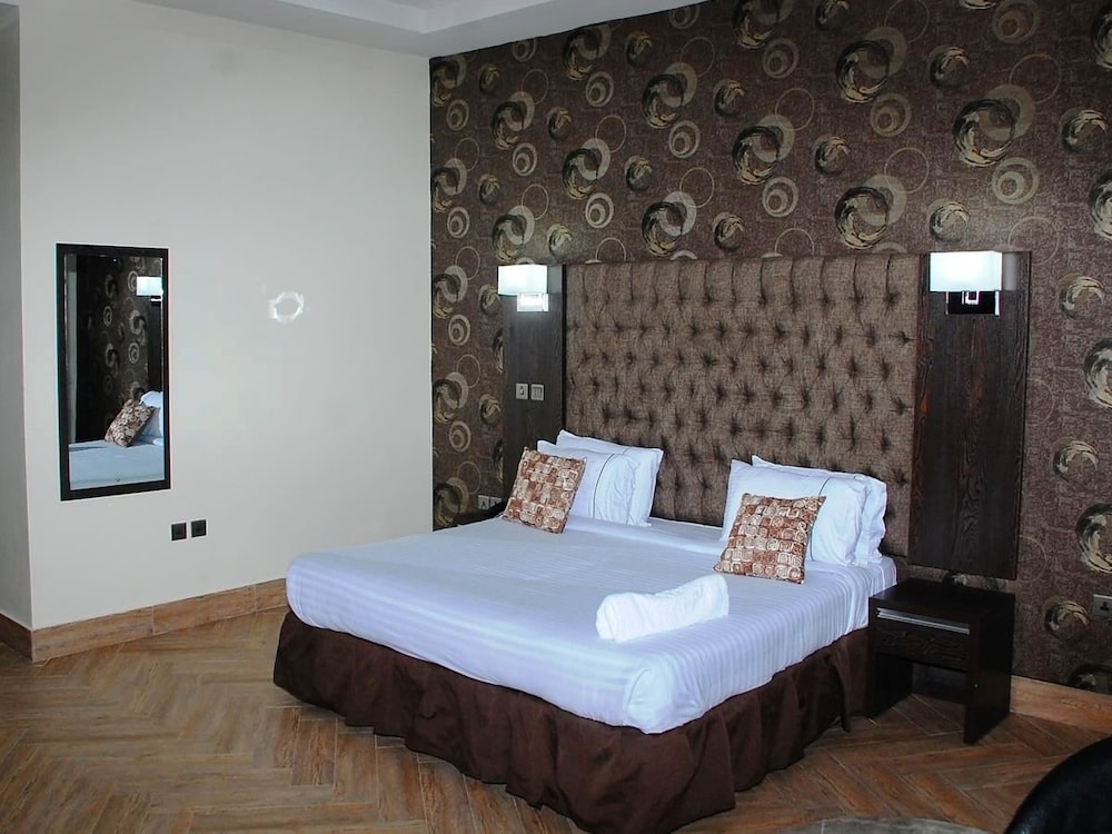 Presidential Room