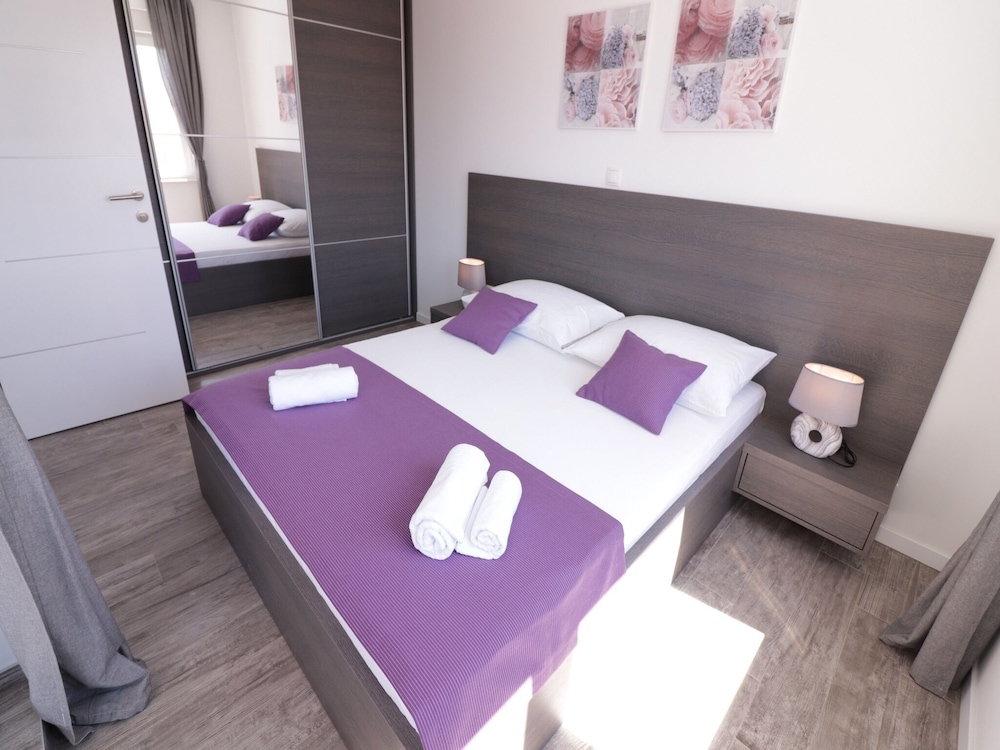 Double Room, Non Smoking, Pool Access