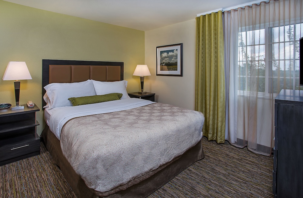 Suite, 1 Bedroom (1 Queen Bed) - Photo 4
