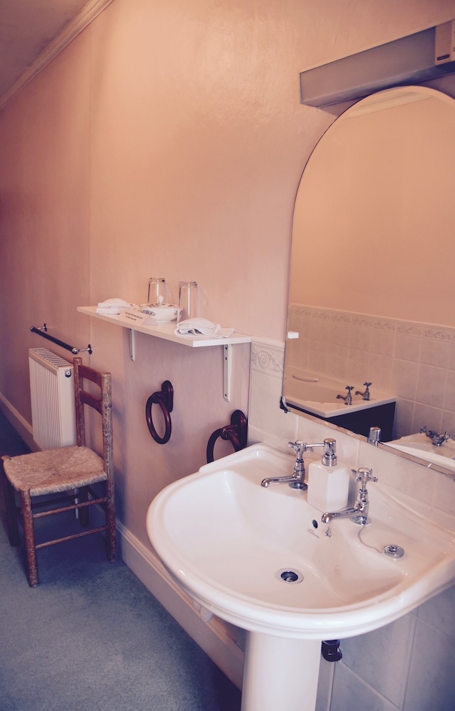 Deluxe Suite, Ensuite, Garden View (Red) - Photo 7