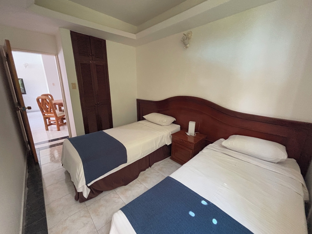 Junior Room, Multiple Beds