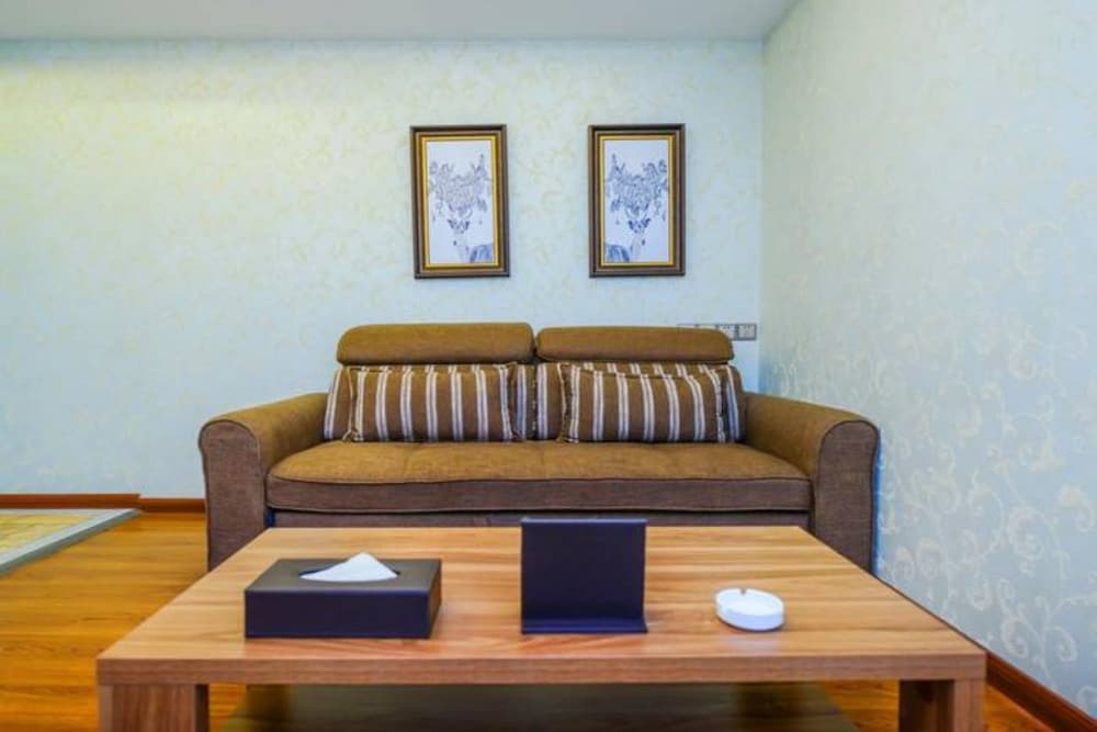 Deluxe Suite, 2 Single Beds, River View photo 1