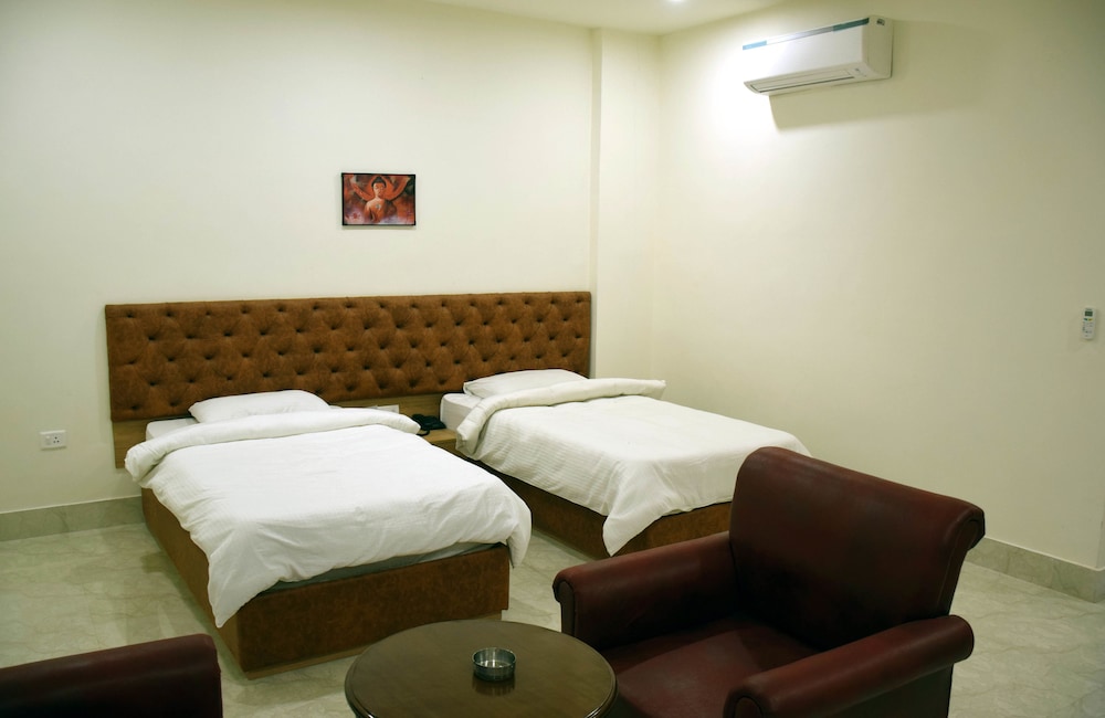 Deluxe Double or Twin Room, Mountain View photo 1