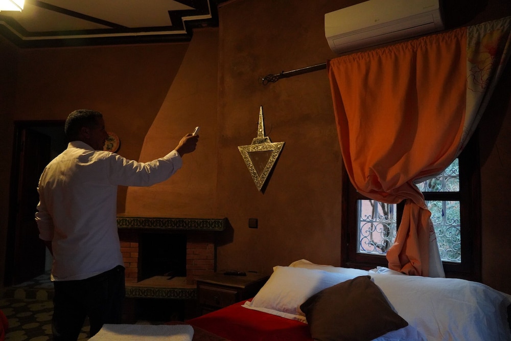 Traditional Triple Room photo 2