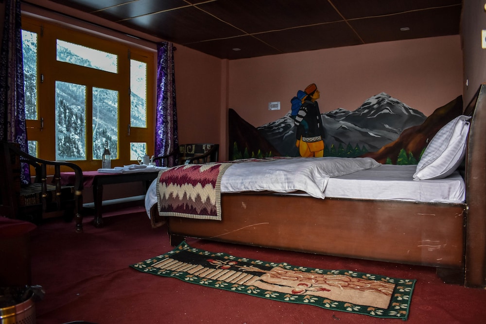 Premium Room, 1 Double Bed, Mountain View photo 3