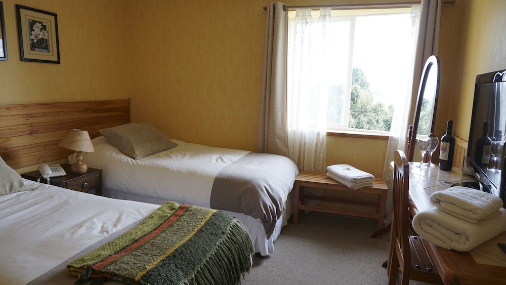 Standard Twin Room photo 3