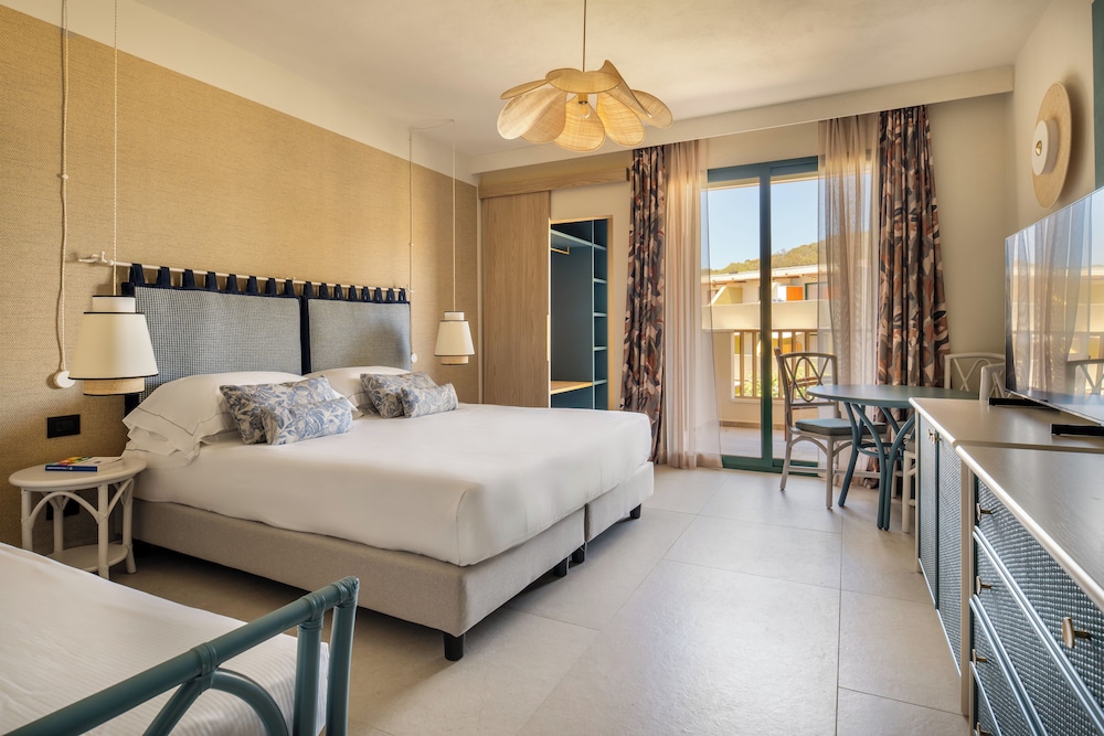 Family Room (Quintuple Dimora - 5 pax)