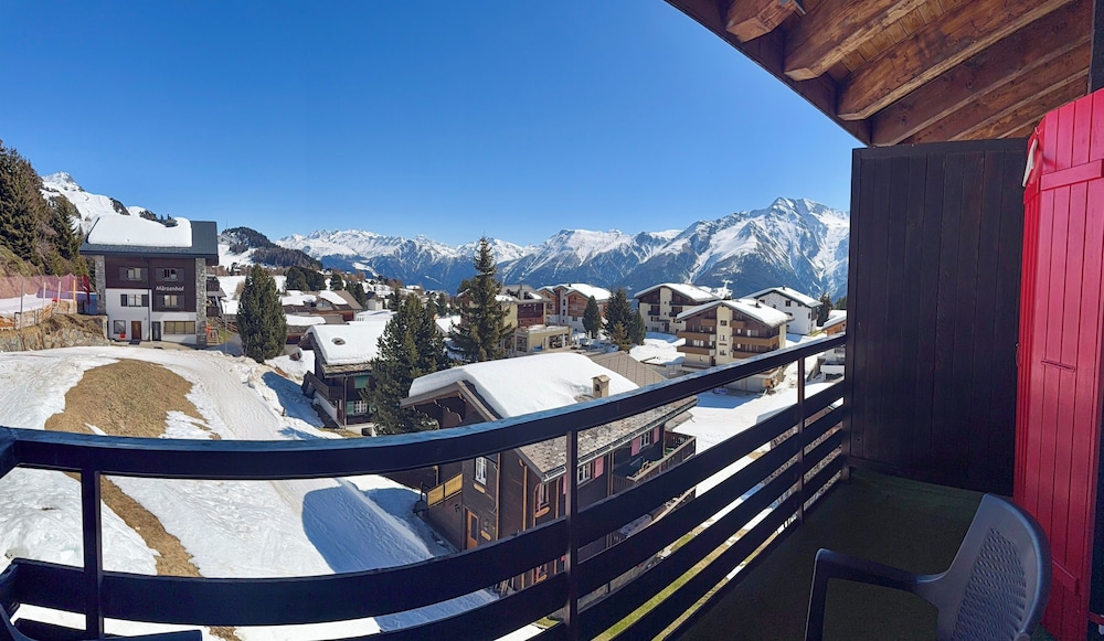 Double Room, Balcony, Mountain View photo 3