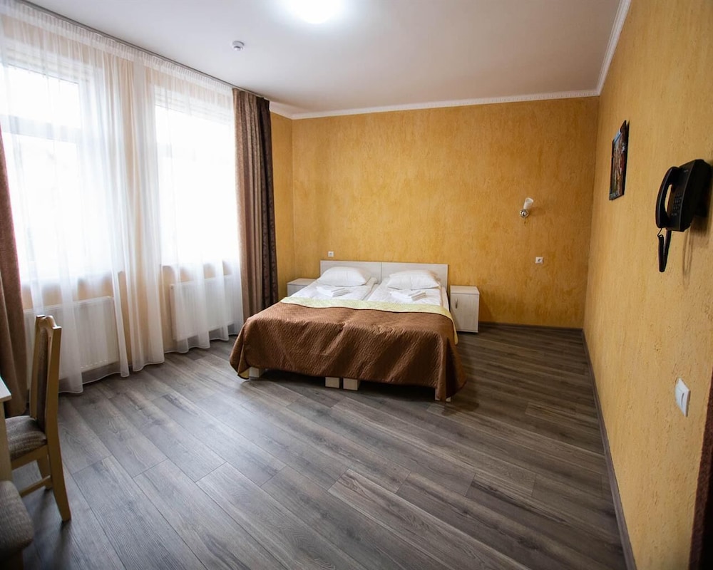 Standard Double Or Twin Room photo 2